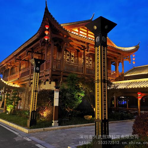 光影交織，點(diǎn)亮城市美學(xué)——一站式定制庭院燈與景觀照明解決方案